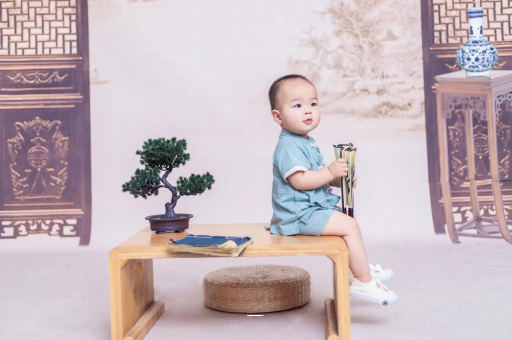 桂林孕妇肚子上的黑线